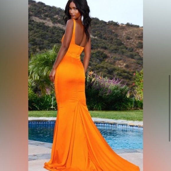 Moda glam GISELLE MERMAID EVENING GOWN- orange - Picture 2 of 9